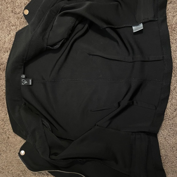 Jacket - Picture 4 of 5